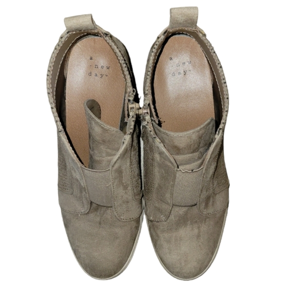 a new day tan wedges size 8 - Picture 3 of 7